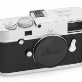 Leica M-P 10772 no. 5000001 Seriennummer: 5000001 ￼Schätzpreis: EUR 20.000–24.000