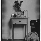 Ai Weiwei, "Lorimer Avenue Apartment, Brooklyn", 1983  Aus New York Photographs (New-York-Fotografien), 1983-1993 C-Print, 29,4 x 19,9 cm © Ai Weiwei