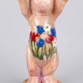  Los: 3515 Kani Alavi (*1955), persischer Startpreis 90 EUR  Kani Alavi (*1955), persischer Maler, lebt seit 1980 in Berlin, Meisterschüler bei Klaus Fußmann, beteiligte sich u.a. an der East-Side-Gallery der Berliner Mauer. ''Buddy Bear'', Masseguss mit floral...