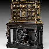 PRUNK-KABINETT MIT "PIETRA DURA"-EINLAGEN,  Renaissance, Florenz um 1600/30.  Schätzpreis:	150.000 - 250.000 CHF