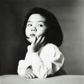 Los 149 IRVING PENN (1917–2009) Japanese Girl, New York 1980 Silbergelatineabzug, Vintage 39,2 x 39,2 cm