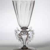 Flügelglas Venedig oder Facon de Venise, 17. Jh., Schätzpreis:	1.500 - 1.800 EUR