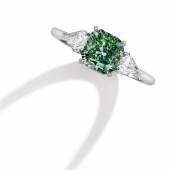 Rare Fancy Vivid Green Diamond Ring (estimate $1/1.5 million)