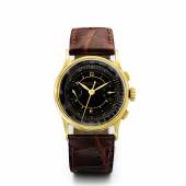 Lot 315 - Patek Philippe - Exceptional and rare yellow gold chronograph wristwatch registers