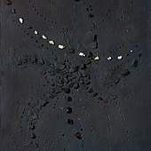Lucio Fontana (1899 - 1968) Concetto spaziale, 1955, signiert, datiert 55, Löcher, Steine und schwarzes Acryl auf Leinwand, 50 x 40 cm erzielter Preis € 653.800 