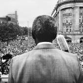 Maurice Boyer, Nelson Mandela during his welcome on Amsterdam's Leidseplein, 16 June 1990. Collection Rijksmuseum