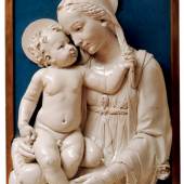 Andrea della Robbia Maria mit dem Kind, um 1470/80
70 cm x 50 cm, Glasierte Terrakotta
Museum für Kunst und Gewerbe Hamburg
Foto: Hiltmann/Rowinski/Torneberg
