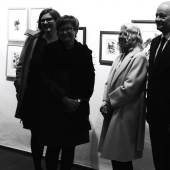 Ausstellungseröffnung: v. l. n. r. MMag. Julia Schuster,  Dr. Erika Schuster, Frau Klor-Berchtold, Michael Klor-Berchtold (c) findART.cc Foto frei von Rechten.