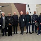 Kunstrundgang der FAMILIENUNTERNEHMER, in der Mitte FU-Vorstand Dr. Georg Rotthege (c) Jörg Schwarz