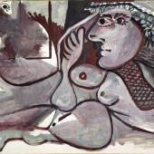 Pablo Picasso, Liegender Akt mit Blumenkrone, 1970, Öl auf Leinwand, Sammlung Catherine Hutin © Succession Picasso/VG Bild-Kunst, Bonn 2019. Photo: Claude Germain