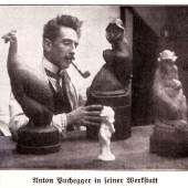 Anton Puchegger in seiner Werkstatt Historische Fotografie Aus: Velhagen & Klasings Monatshefte 32 (1917/18), S. 107