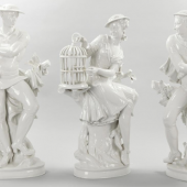 3 Große Figuren nach Entwürfen v. Hugo Meisel Weißporzellan, Rosenthal, 1953/54 (Kat.-Nr. 123-125) Schätzpreis jeweils 1.400,- EUR