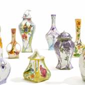 Rozenburger Eierschalenporzellan (Auswahl) 80 Vasen und Gefäße aus einer  Süddeutschen Privatsammlung 