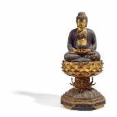 Sitzender Buddha Amida Nyôrai Japan | Kamakura-Zeit (1185 – 1333) | Holz mit Lack und Vergoldung | Höhe ca. 72 cm Ergebnis: 77.400 Euro