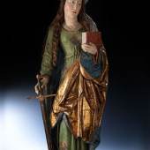 Spätgotische Schnitzfigur der Heiligen Katharina Höhe: 102 cm. Schätzpreis:	22.000 - 25.000 EUR
