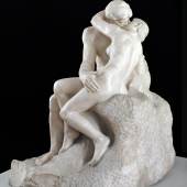 Auguste Rodin, Der Kuss (Le Baiser), 1901-1904 Tate. Purchased with assistance from the Art Fund and public contributions 1953, Foto: Tate