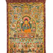 Thangka. Feinteilig gearbeitetes und gut erhaltenes Thangka mit dreiteiliger Weltendarstellung des Vajrayana-Buddhismus. Ausrufpreis:	2500 Euro 