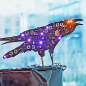 Abb. Kelly Heaton, “Analog Electronic Crow”, 2022, Custom printed circuit board with electronics, Photo detail of "Circuit Garden," 2022 by Jason Wyche, courtesy Brookfield Arts