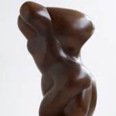Tony Cragg, Integers, 2022. Bronze. 160 x 103 x 111 cm (62,99 x 40,55 x 43,7 in)