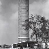 Turmgewächshaus von Othmar Ruthner auf der WIG 64, 1964 © Österreichisches Gartenbaumuseum