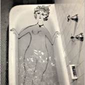 Frau in Badewanne (Woman in Tub), 1949, Gelatine-Silber-Print, 32,4 x 28,6 cm, The Saul Steinberg Foundation, New York, © The Saul Steinberg Foundation/Artists Rights Society (ARS)/ProLitteris, Zürich