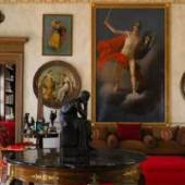 Treffen sich Kriegsgott und Denker: Antike und Klassizismus vereinte Gianni Versace in der Villa Fontanelle zu einem inspirierenden Ensemble. Bildmaterial: Mario Ciampi, Sotheby's